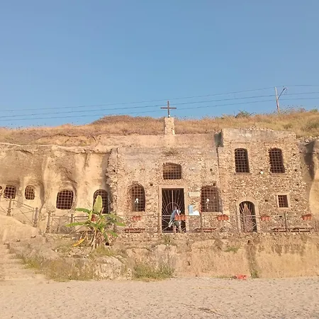 Gasthuis Palazzo Sardanelli Pizzo (Calabria)