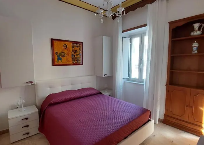 Palazzo Sardanelli 招待所 3*