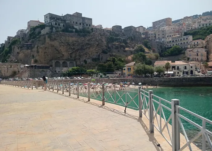 Palazzo Sardanelli 3*